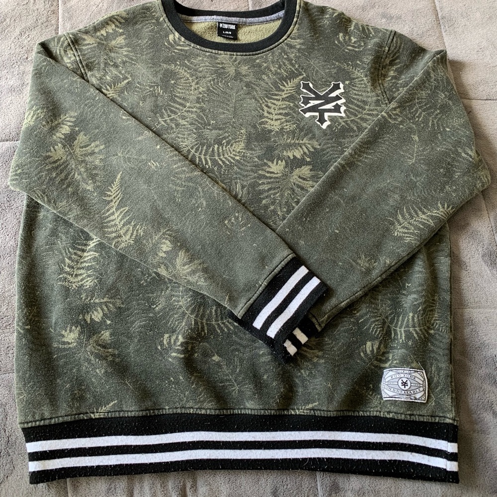 Zoo York Men’s Crew Neck Sweater